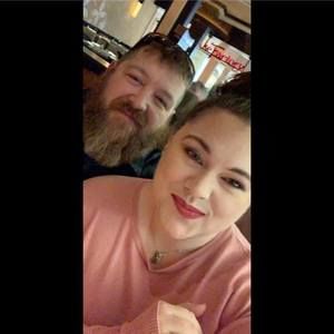 Meet your Posher, Holly